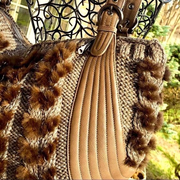 NEW SALVATORE FERRAGAMO BALENA MINK LEATHER HOBO HANDBAG - Picture 12 of 16